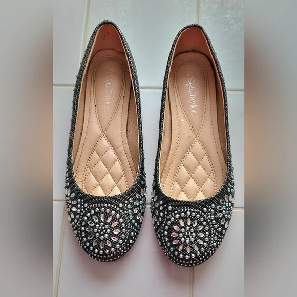 Sofia Taylor black Rhinestone flat slip on shoes size 9M. - Picture 3 of 5
